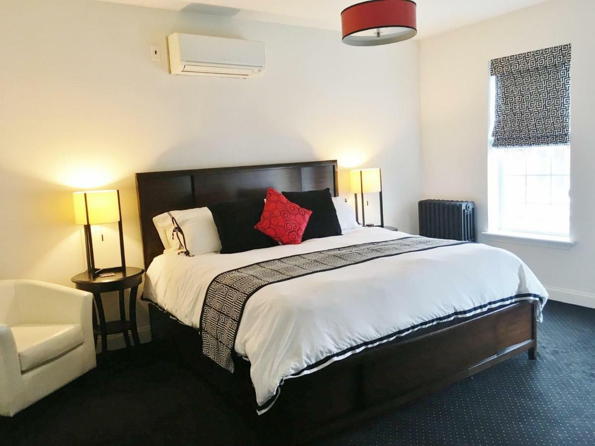 Blancnoir Bed & Breakfast Baltimore Bagian luar foto