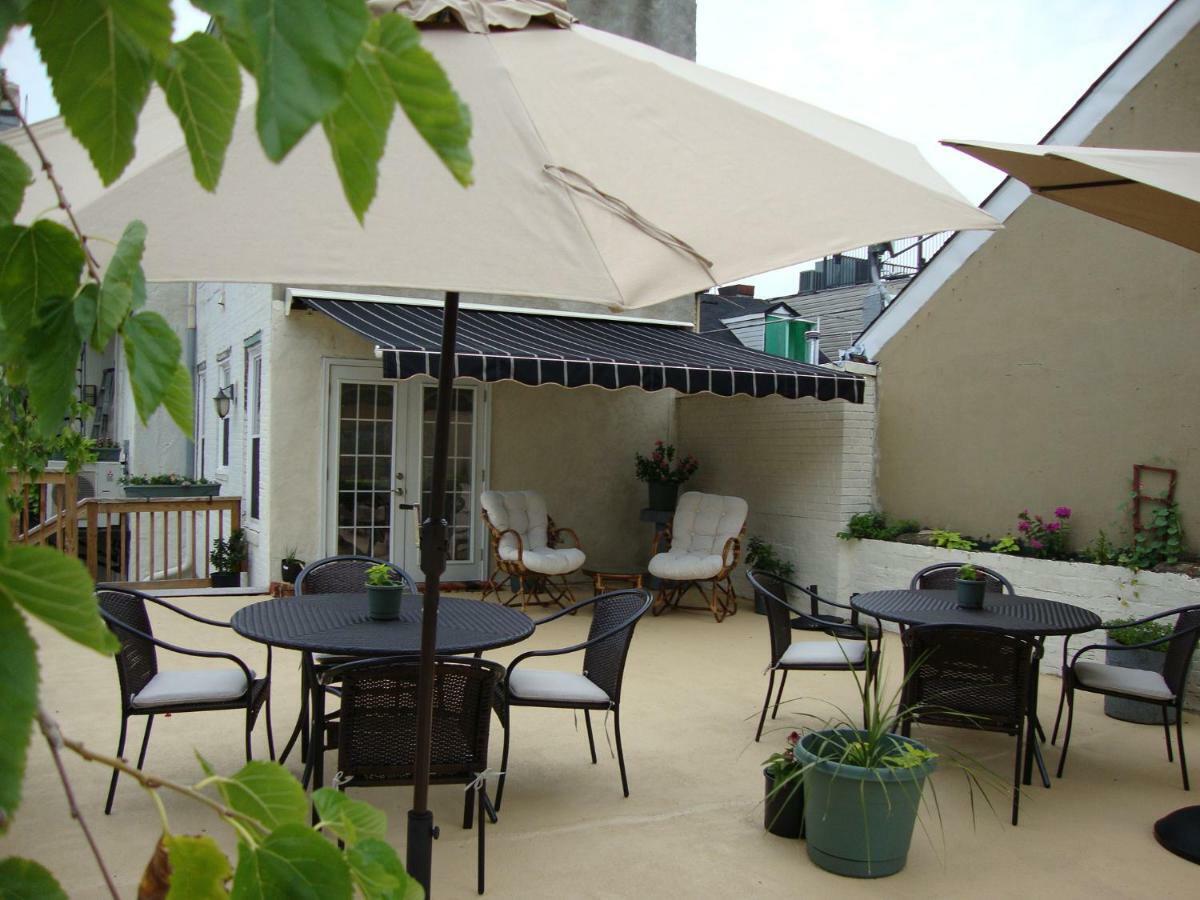 Blancnoir Bed & Breakfast Baltimore Bagian luar foto
